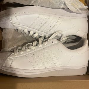 Classic white adidas size 10.5